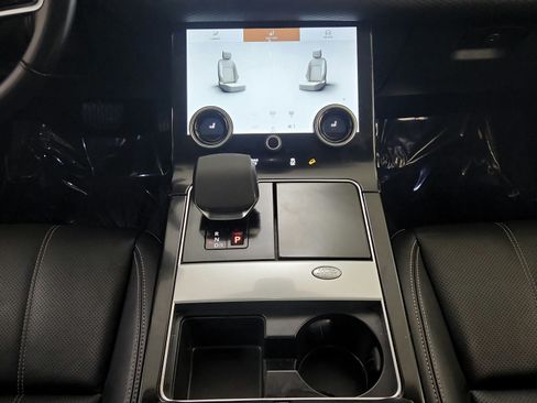 Used 2021 Land Rover Range Rover Velar S AWD/4WD image 23