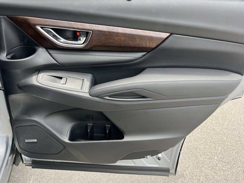 Certified 2025 Subaru Ascent Touring AWD/4WD image 23
