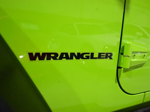 Used 2013 Jeep Wrangler Sport w/ Connectivity Group image 8