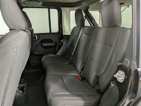 Used 2021 Jeep Wrangler Unlimited Sport AWD/4WD image 26