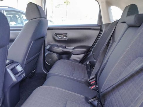 Used 2023 Honda HR-V LX image 15