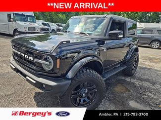 Used 2022 Ford Bronco Outer Banks AWD/4WD video 1