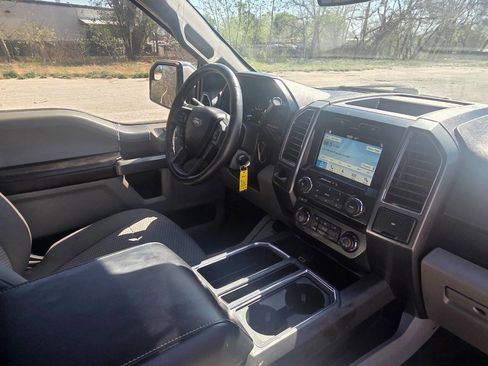 Used 2018 Ford F150 XLT w/ Equipment Group 302A Luxury RWD image 30