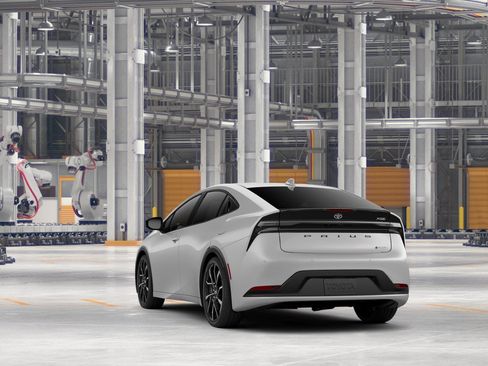 New 2026 Toyota Prius Plug-In Hybrid FWD image 7