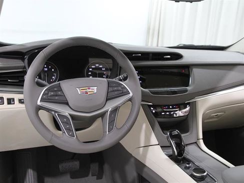 New 2026 Cadillac XT5 Premium Luxury w/ Driver Assist Package image 6