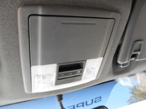 Used 2015 Ford F350 Lariat image 73