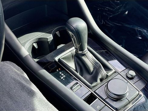 Used 2023 MAZDA MAZDA3 s image 17