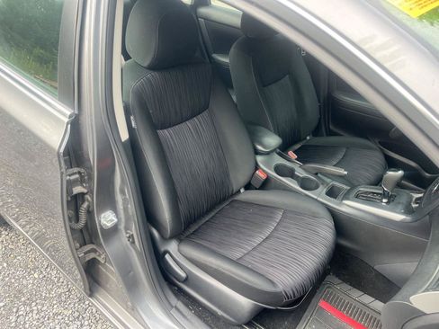 Used 2019 Nissan Sentra SV FWD image 14