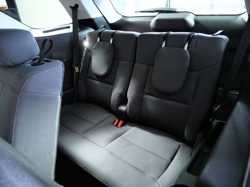 Certified 2025 Ford Explorer Active image 15