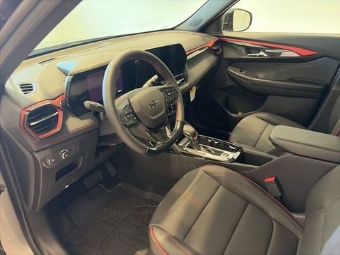 New 2026 Chevrolet TrailBlazer RS w/ Convenience Package AWD/4WD image 8