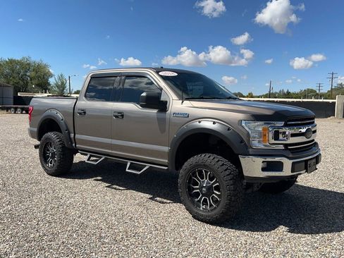 Used 2018 Ford F150 XLT image 8