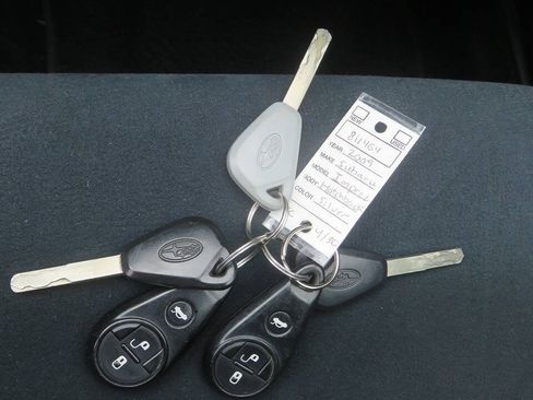 Used 2009 Subaru Impreza 2.5i AWD/4WD image 36