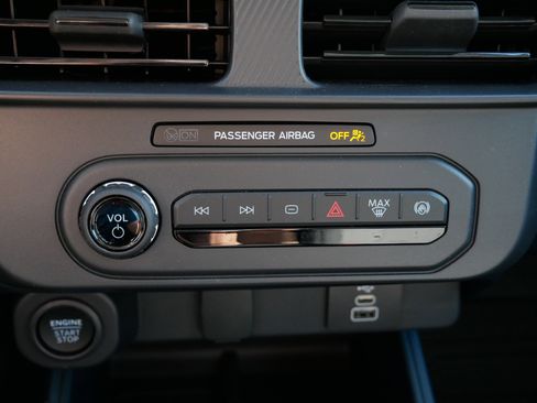 Used 2026 Ford Maverick XLT w/ XLT Luxury Package AWD/4WD image 63