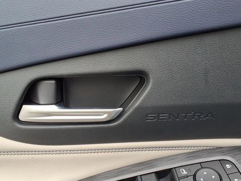 New 2026 Nissan Sentra SL image 16
