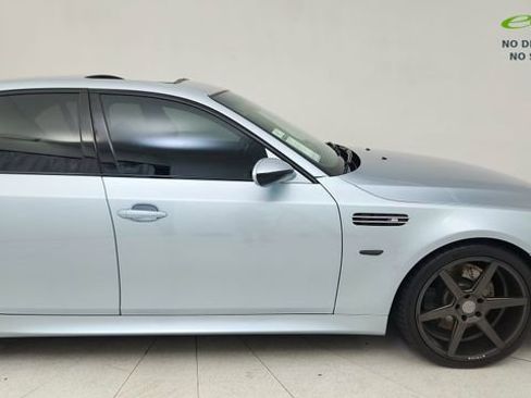 Used 2006 BMW M5 image 8