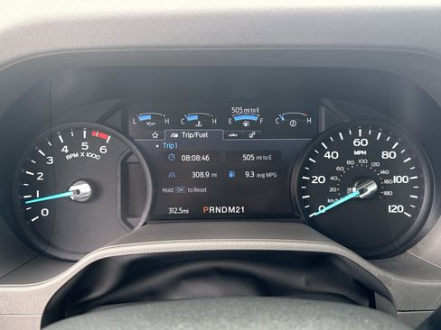 New 2026 Ford E-450 and Econoline 450 Super Duty w/ Power Equipment Group image 29