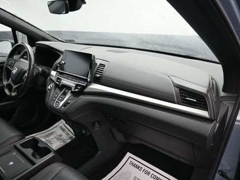 Used 2025 Honda Odyssey Sport-L image 11