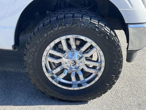 Used 2022 Ford F150 Lariat w/ Equipment Group 502A High image 13