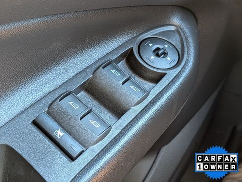 Used 2018 Ford Escape SE w/ SE Sync 3 Package AWD/4WD image 27