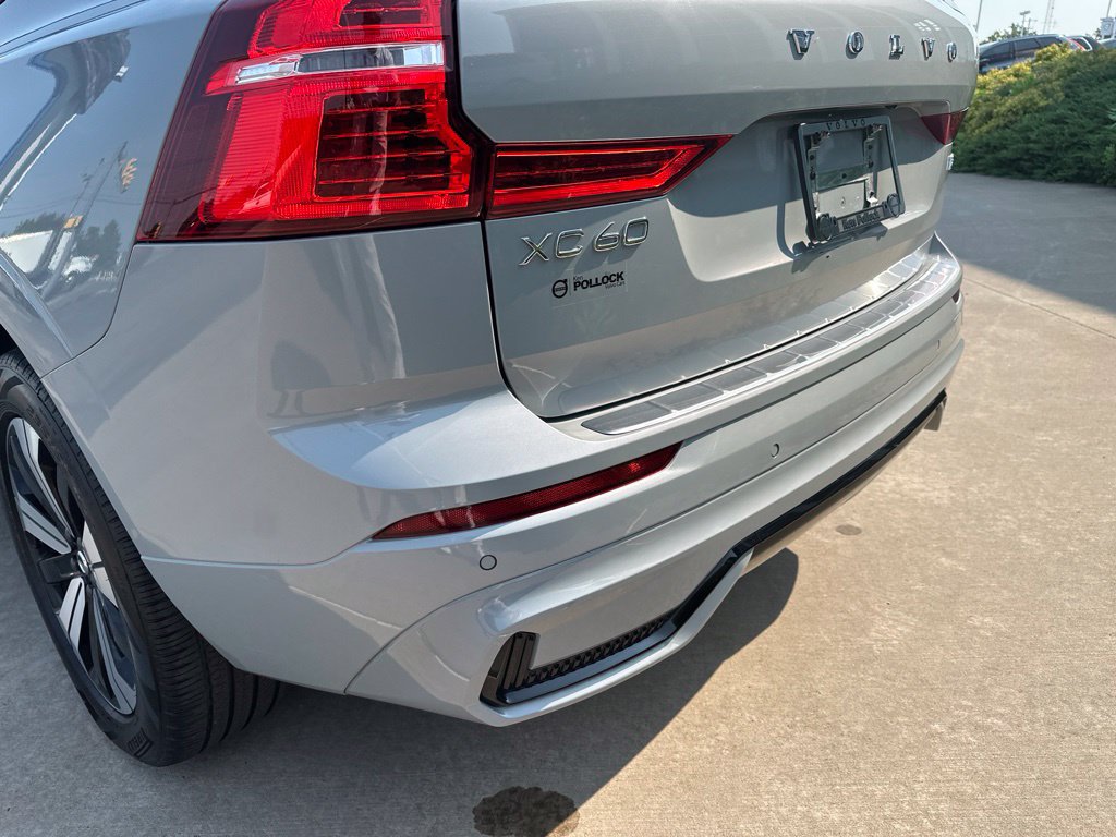 Certified 2025 Volvo XC60 T8 Core w/ Protection Package Premier AWD/4WD image 17
