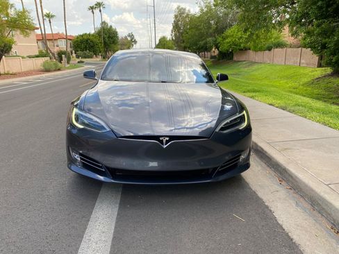 Used 2018 Tesla Model S 75D AWD/4WD image 3