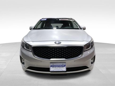Used 2017 Kia Sedona EX image 5