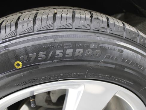 Used 2018 Chevrolet Suburban Premier image 41