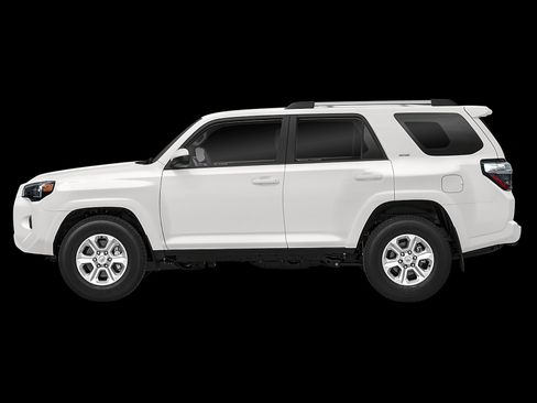 Used 2024 Toyota 4Runner SR5 AWD/4WD image 25