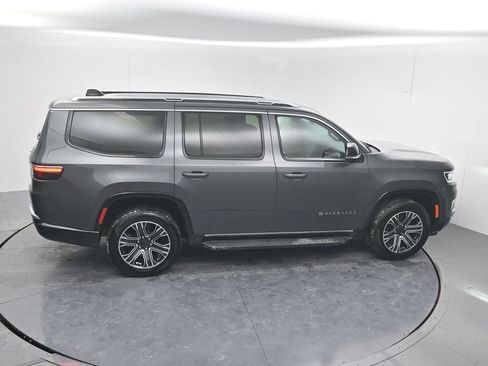 Used 2024 Jeep Wagoneer Series II image 50