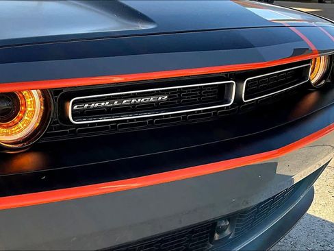 Used 2023 Dodge Challenger SXT w/ Plus Package image 29