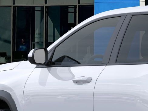 New 2026 Chevrolet Equinox LT FWD image 12