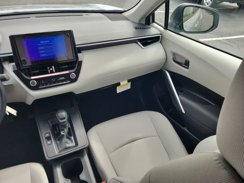 New 2026 Toyota Corolla Cross L image 14