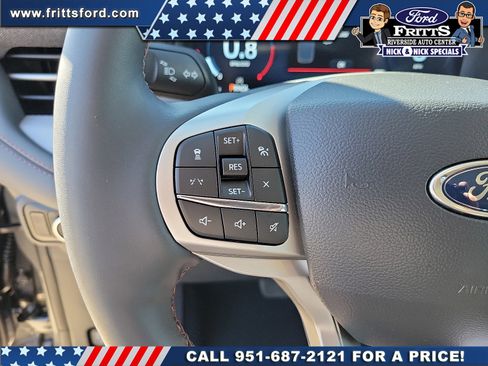New 2026 Ford Explorer Active w/ Active Comfort Package image 6