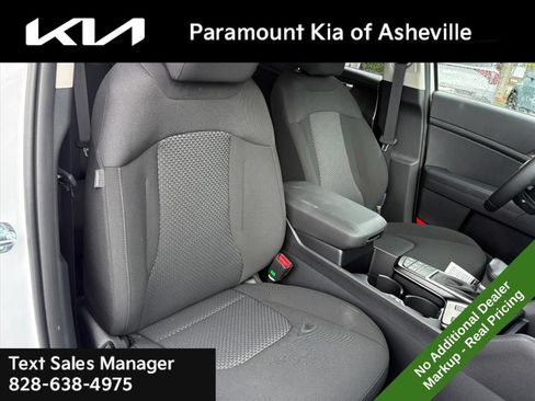 New 2026 Kia Sportage LX w/ LX Convenience Package AWD/4WD image 20