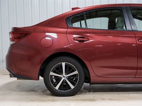 Used 2019 Subaru Impreza 2.0i Premium AWD/4WD image 17