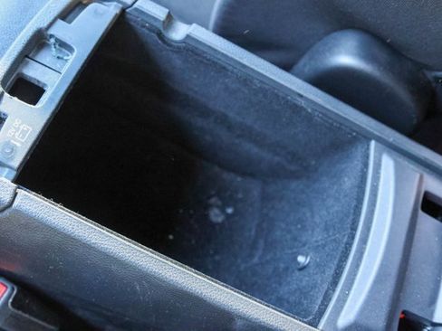 Used 2020 Jeep Grand Cherokee Laredo w/ Security & Convenience Group image 20