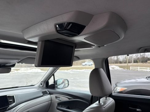 Used 2019 Honda Pilot EX-L image 17