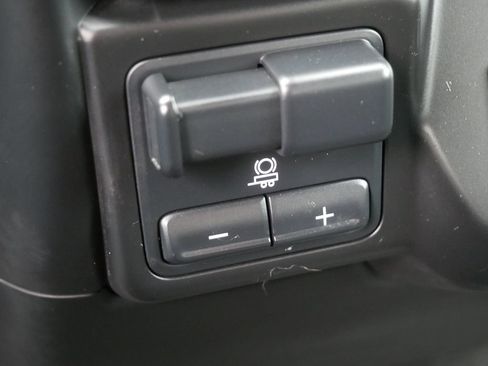 Used 2022 Chevrolet Silverado 3500 LT w/ Convenience Package AWD/4WD image 29