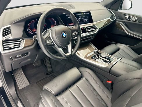 Certified 2022 BMW X5 sDrive40i w/ Climate Comfort Package RWD image 9