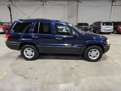 Used 2004 Jeep Grand Cherokee Laredo w/ Convenience Group image 14