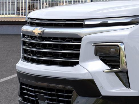 New 2026 Chevrolet Traverse High Country w/ LPO, Floor Liner Package image 13