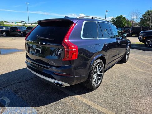 Used 2019 Volvo XC90 T6 Momentum w/ Protection Package Premier AWD/4WD image 4