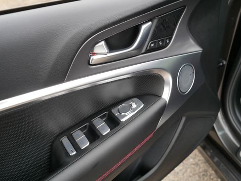 Used 2025 Genesis G70 2.5T w/ Sport Prestige Package AWD/4WD image 19
