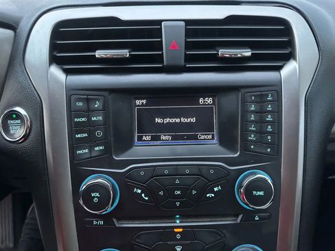 Used 2017 Ford Fusion S image 15