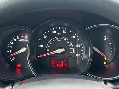 Used 2013 Kia Rio EX image 21