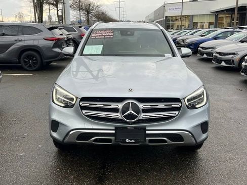 Used 2022 Mercedes-Benz GLC 300 4MATIC image 4