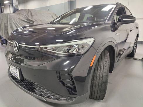 Certified 2023 Volkswagen ID.4 Pro image 9