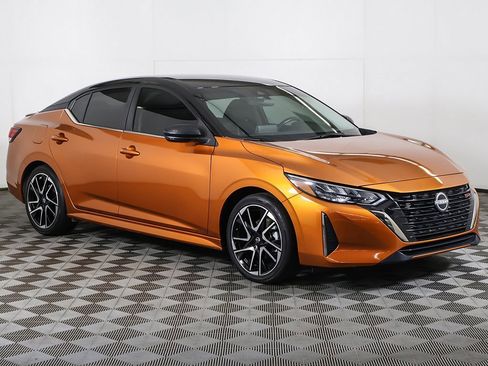 Used 2024 Nissan Sentra SR image 48