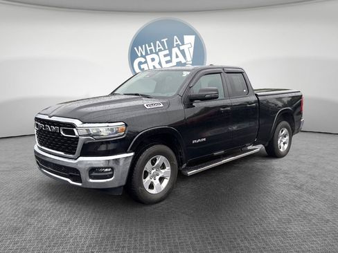 Used 2025 RAM 1500 Big Horn AWD/4WD image 8