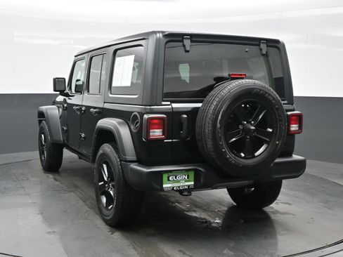 Used 2022 Jeep Wrangler Unlimited Sport image 4